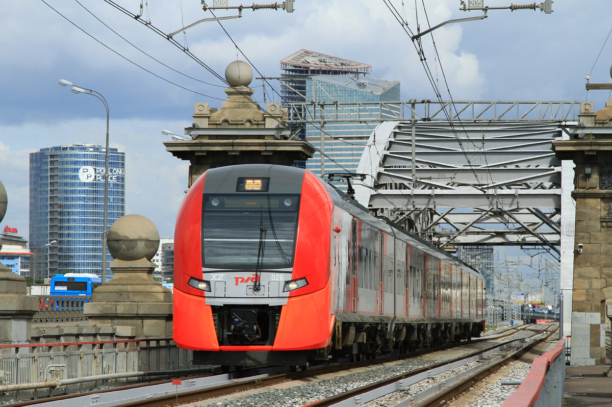 Электропоезд ЭС2Г на Московском центральном кольце