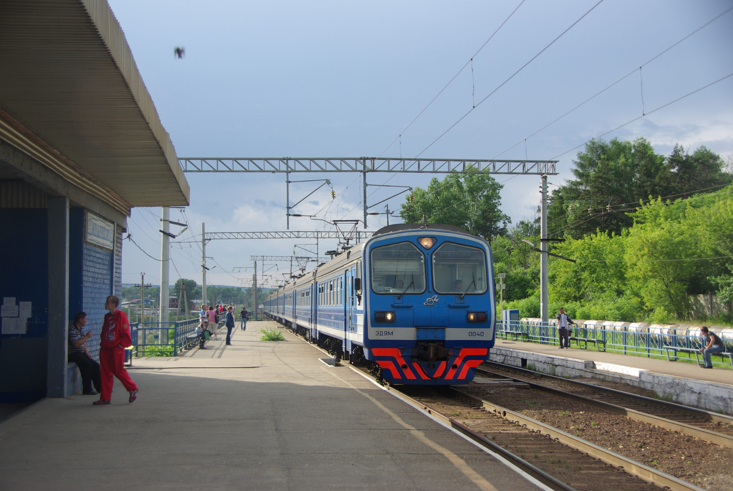 Электропоезд ЭД9М-0040 на Транссибе, Иркутск