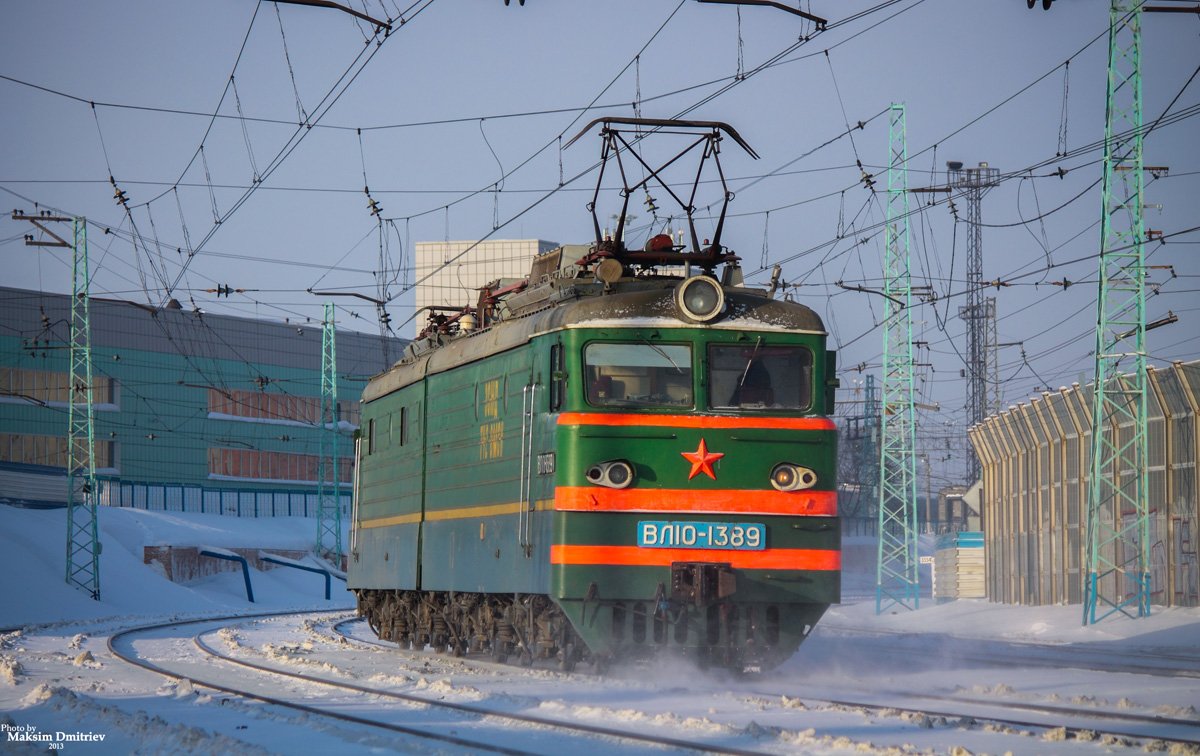 Электровоз ВЛ10-1389