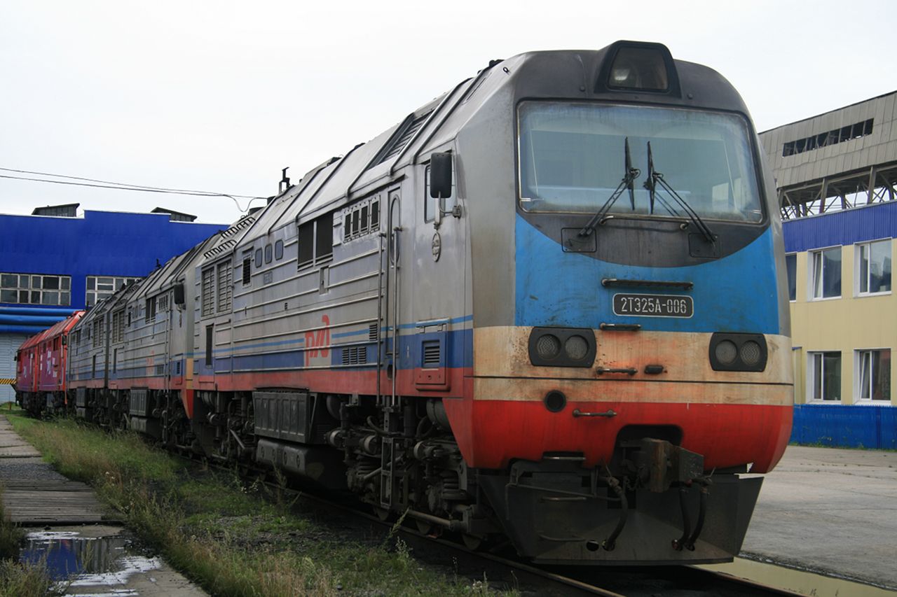Тепловоз 2ТЭ25А в депо Тында