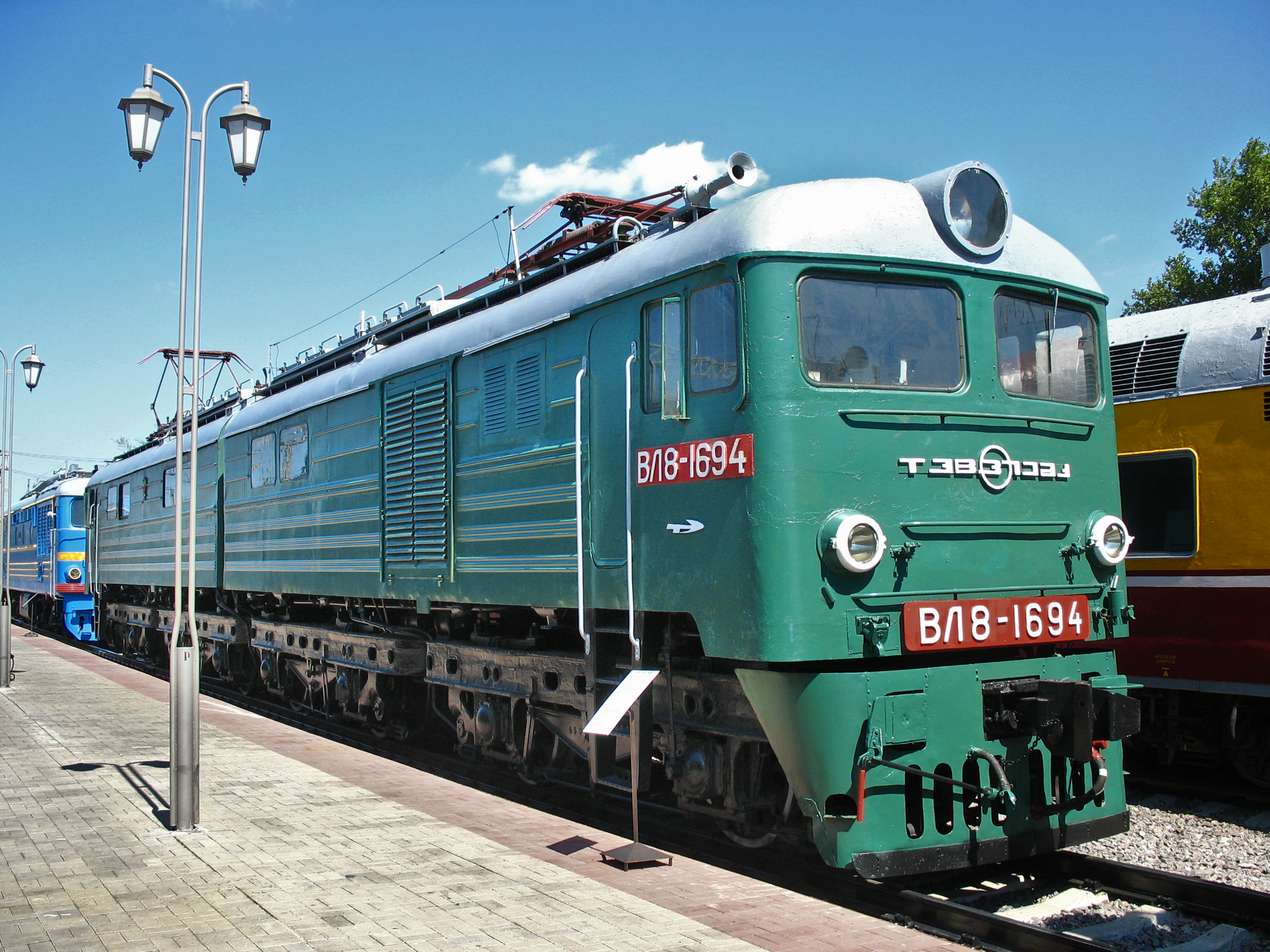 Электровоз ВЛ8 – характеристики, устройство, история создания (Н8)